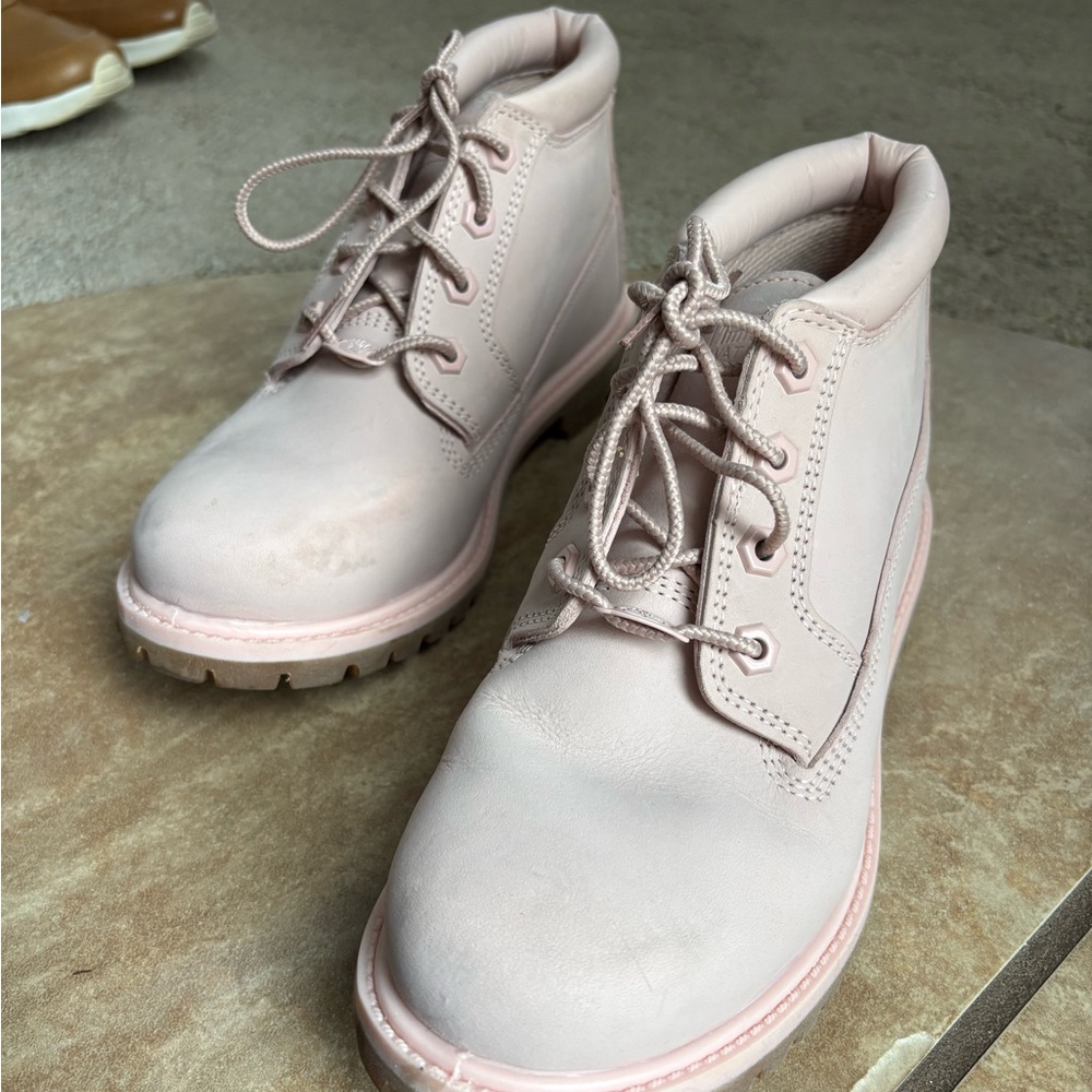 Timberland Women's Light Pink Combat Boots